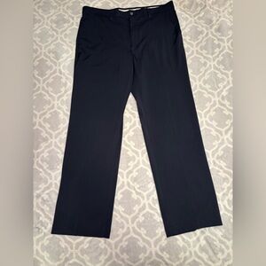 Callaway Men’s Navy Golf Pants size 36x32